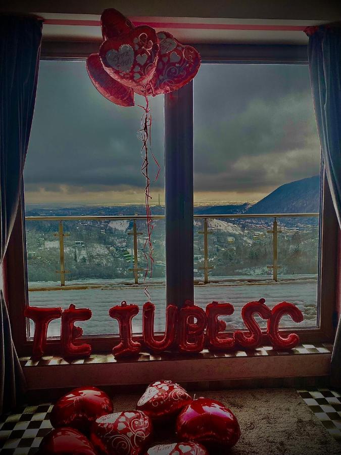 Seasons-Top Of The City Brasov Ngoại thất bức ảnh