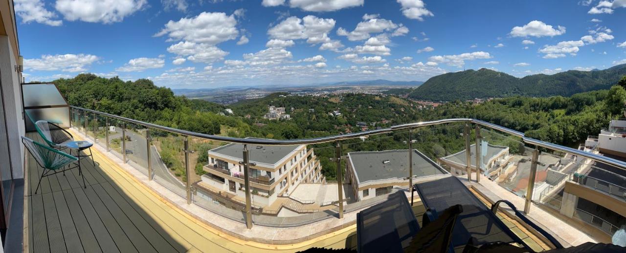 Seasons-Top Of The City Brasov Ngoại thất bức ảnh