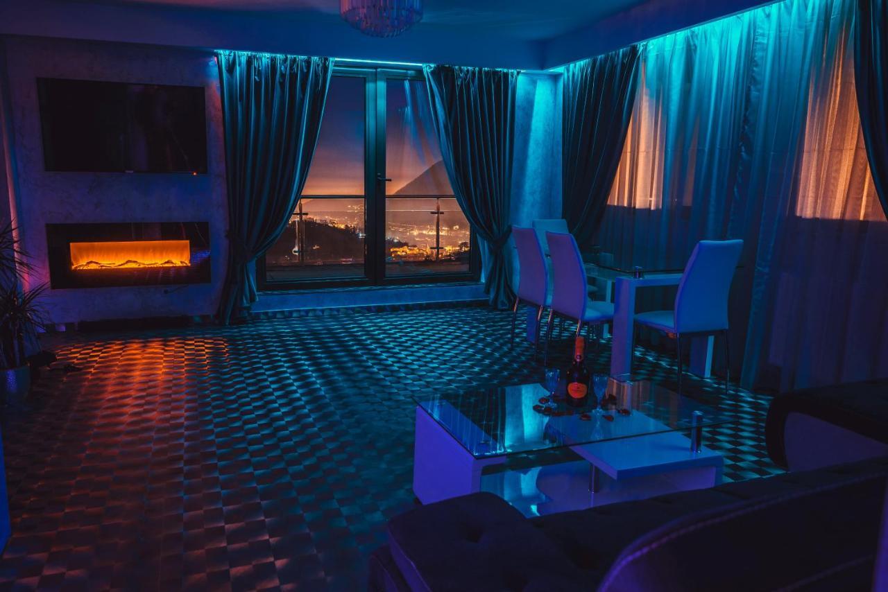 Seasons-Top Of The City Brasov Ngoại thất bức ảnh